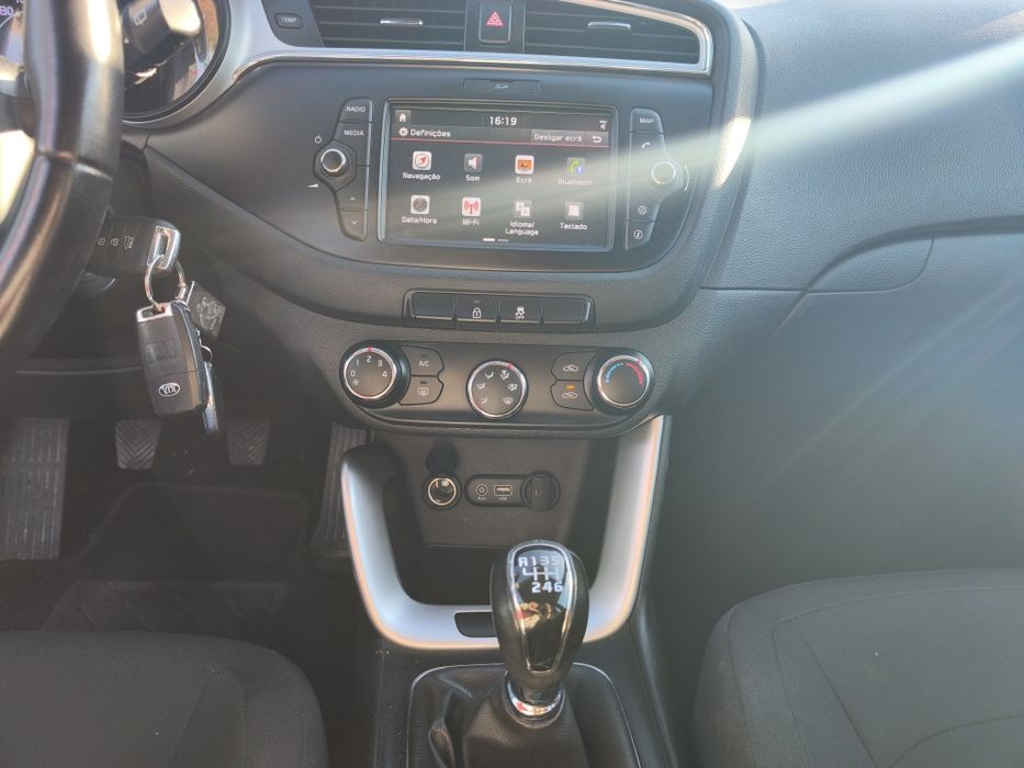 Kia Ceed 1.0 T-GDi Nav Line - SÓ com 81.500Km