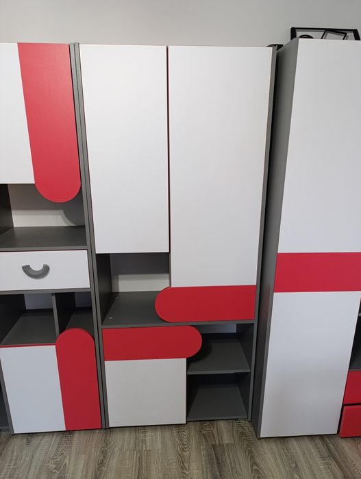 Komplet mebli dziecięcych/młodzieżowych