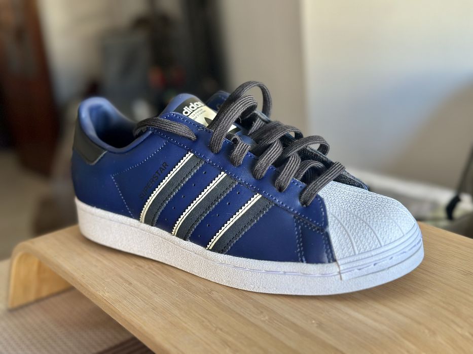 Tênis Adidas Superstar