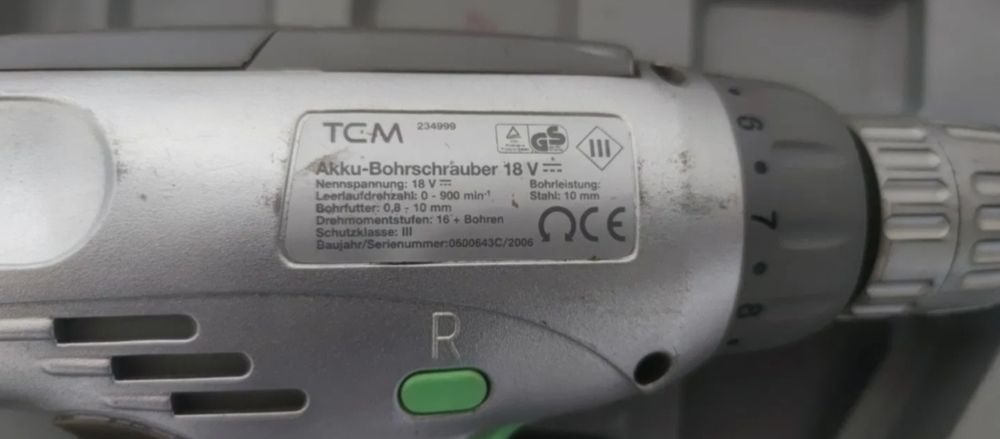 Акумуляторний шуруповерт TCM, АКБ ni-cd 18 V. Б/у, в доброму стані