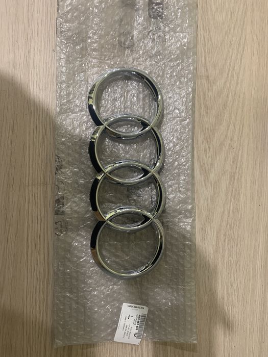 Audi Q7 4M Передній Лівий Правий Кронштейн Кріплення Обхват Фари