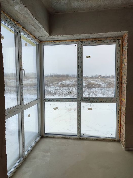 Квартира у новобудові з власним паркомісцем