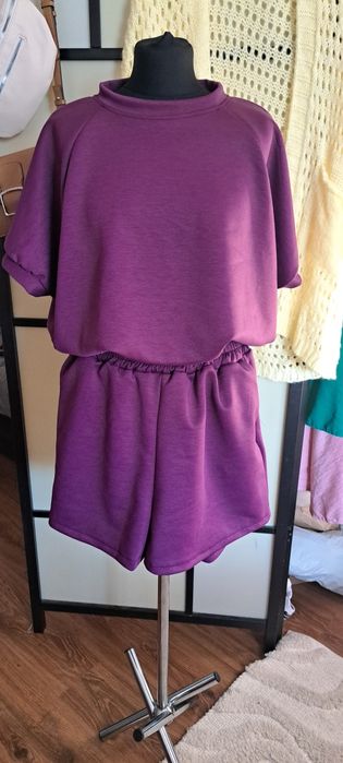 Dres damski nowy- L