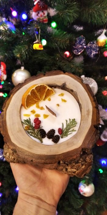 Свічки в дереві.