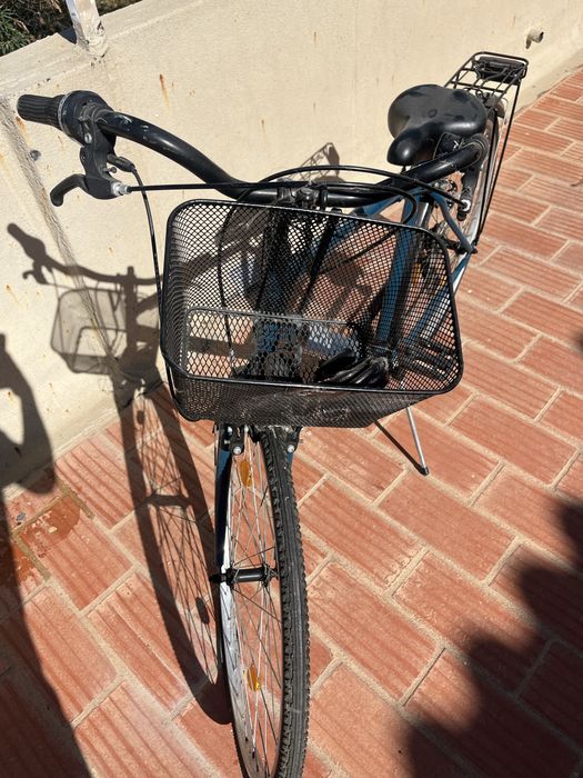 Bicicleta Feminina { Berg com cesta }