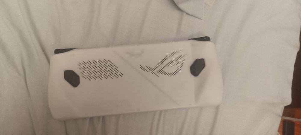 Rog ally z1e (extreme)