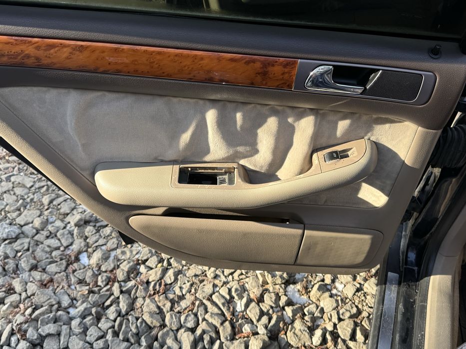 Ауди в хорошем состоянии A6 C5 2.4