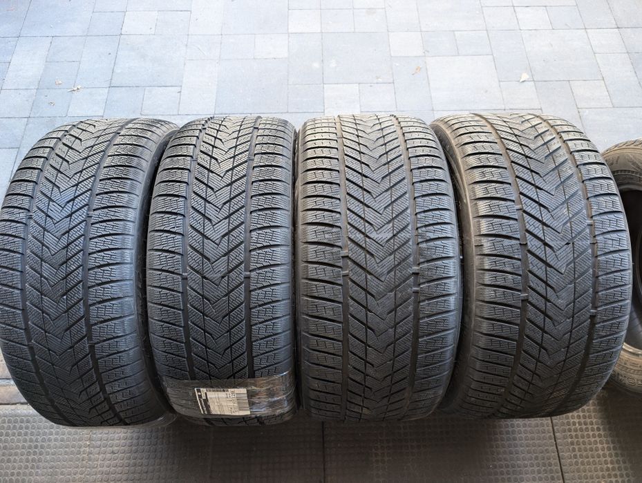 Зимняя резина 275/40 R22 315/35 R22 Arrivo