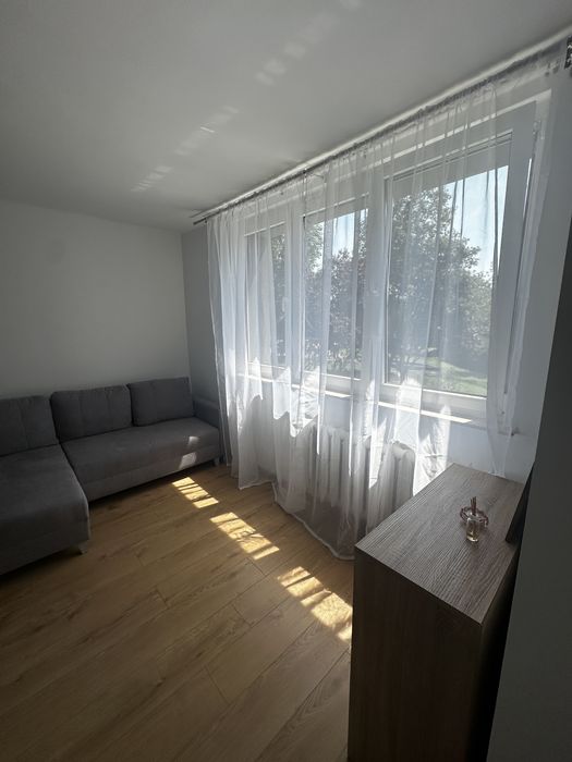 Przytulna kawalerka 30m2 po remoncie – Sosnowiec, Pogoń – Idealna dla pary lub studenta