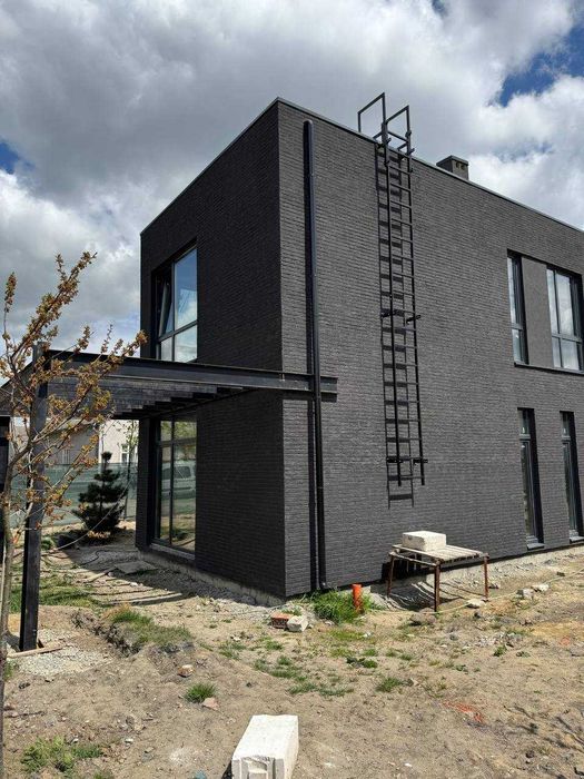 ПРОДАЖ КМ At Home с.Бірки ОКРЕМИЙ будинок 170м2, 7.5 сот, всі комунікації