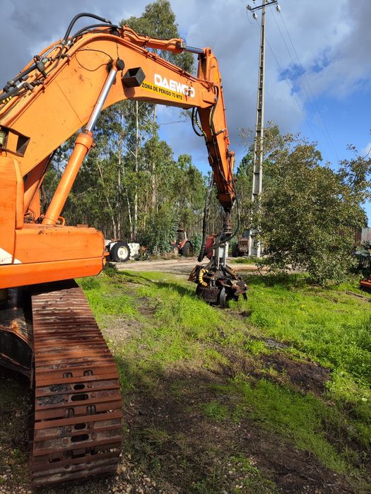 Máquina de corte florestal