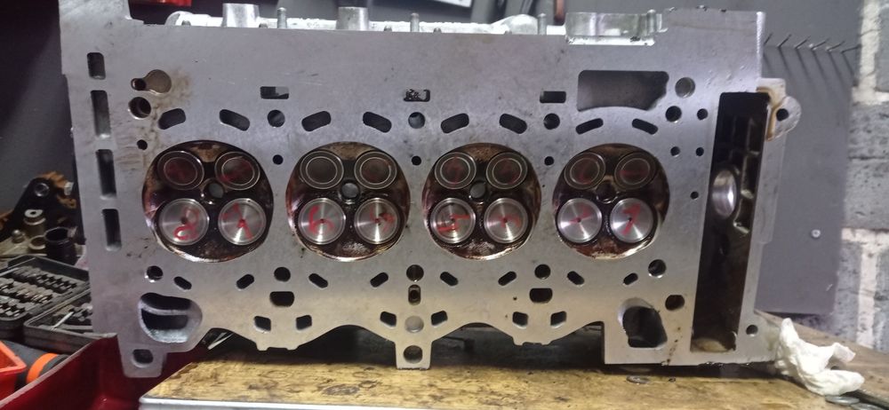 Głowica BMW E46 2.0 b