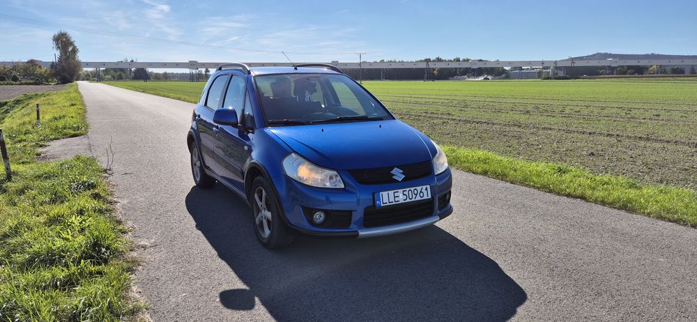 Suzuki SX4