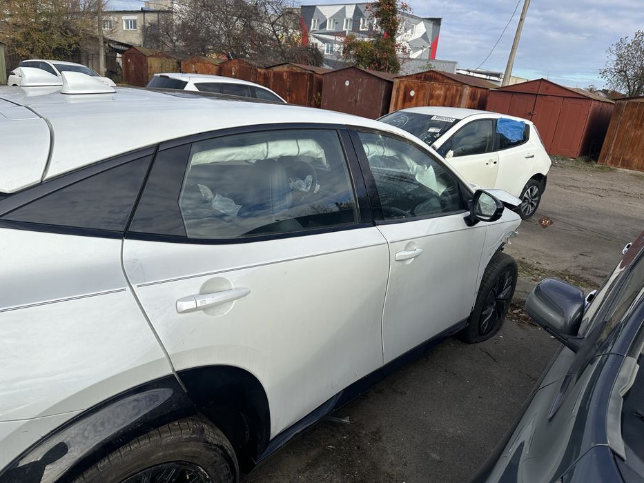 Запчастини Nissan Ariya Platinum розбірка розборка шрот