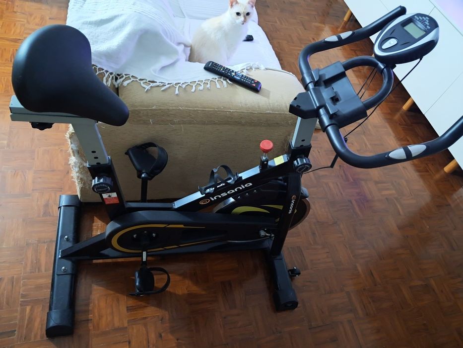 Bicicleta Estática Insania – como nova!