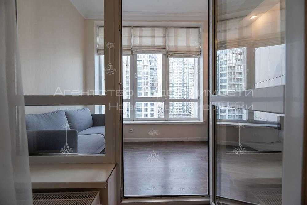 Оренда 3к квартири 120м2 з Паркінгом Новопечерські Липки - Верхогляда