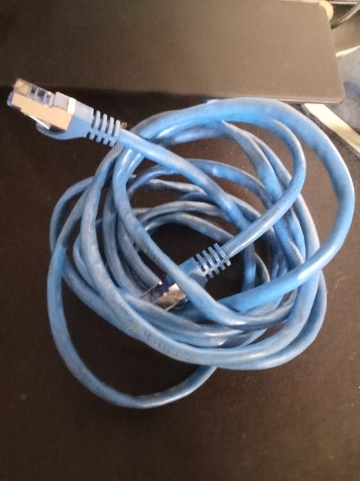 Webcam HP + comando de PC + Hub 4 portas + Cabo Ethernet Cat7 – 3 Metr