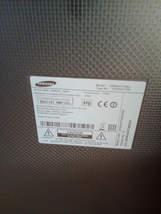 Продам TV привіз з Європи samsung smart форма полумесяца