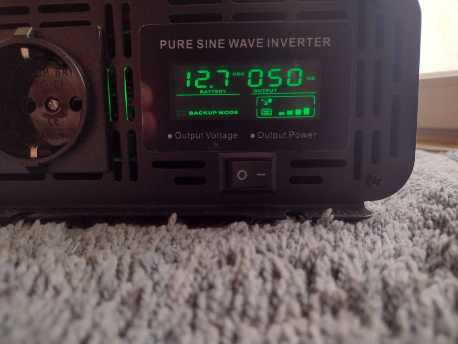 Przetwornica napięcia 12/230v ,5000/2500w, czysty sinus
