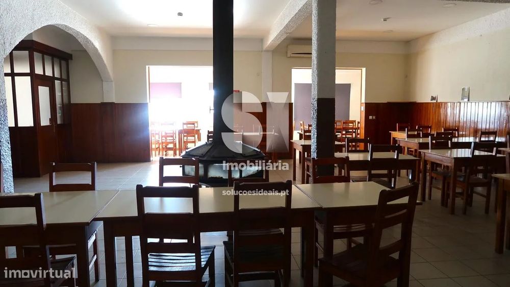 Restaurante,café e Habitação