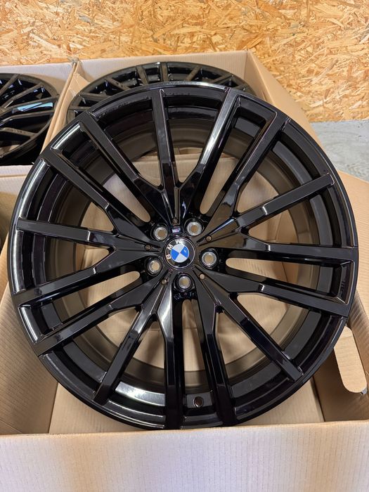 Нові Оригінальні ДИСКИ BMW X5 G05 R22 X6 G06 R22 M-paket 742m style .
