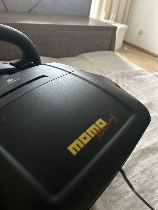 Ігровий руль logitech momo r