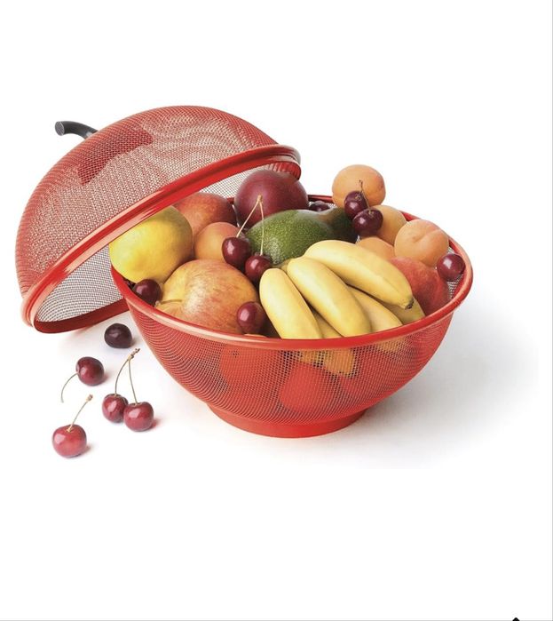 Cesta de Frutas em forma de Maçã