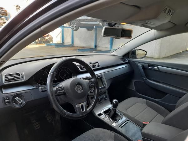 Para peças VOLKSWAGEN Passat Variant (365)