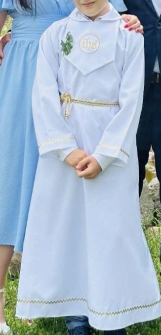 Alba komunijna  na 146