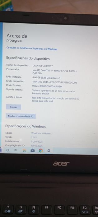 Acer Netbook i7, Like New, 15.6-inch Display, Top Performance64729805937409121