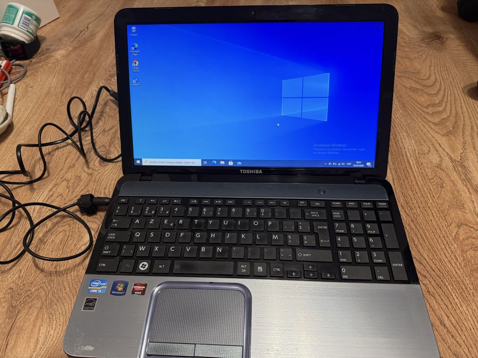 Ноутбук Toshiba Satellite L855-122