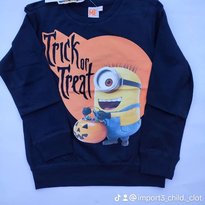 Кофтинка міньйон .