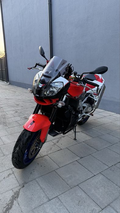 Aprilia Tuono 1000