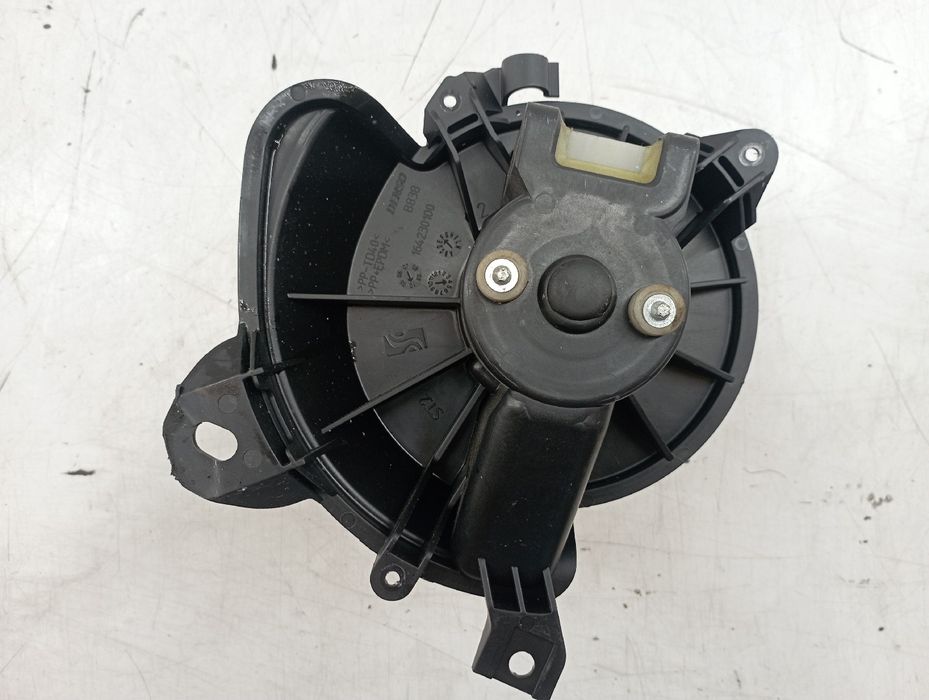 Motor de Sofagem - OPEL Corsa D (S07) | 06 - 14