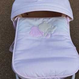 Berço / alcofa menina da marca CHICCO