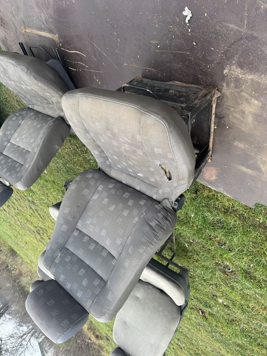 Продам сидиня 5шт вито 638