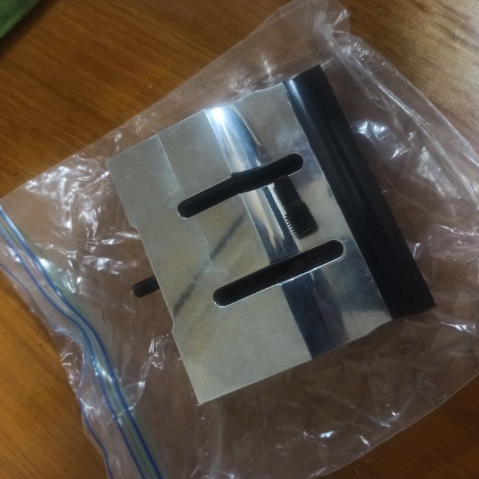 Ультразвуковая форма для спайки бумажных стаканчиков