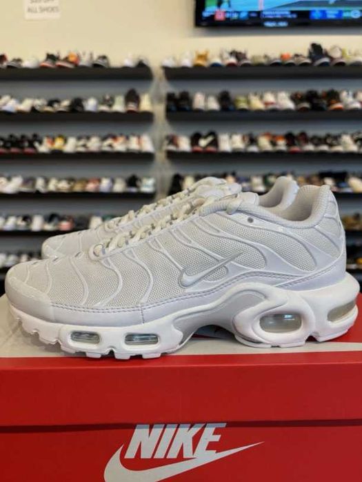 Buty męskie Trampk Nike_Air_Max_Plus_Triple_White R.42