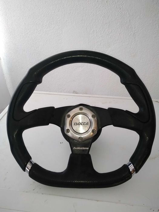Volante isotta evoluzione