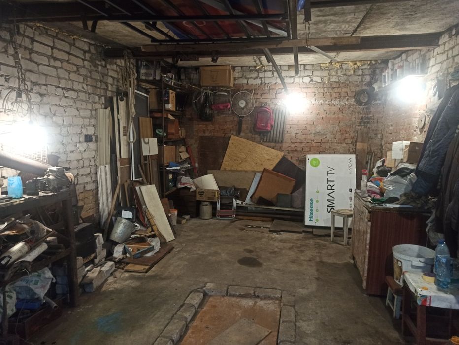 Продам гараж г/к "Старт"