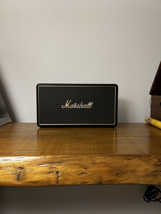 Aparador - peça feita à mão - 120X30/35