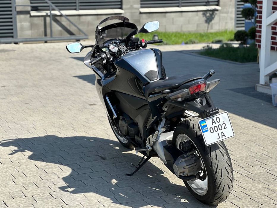 Продам Honda VFR 1200