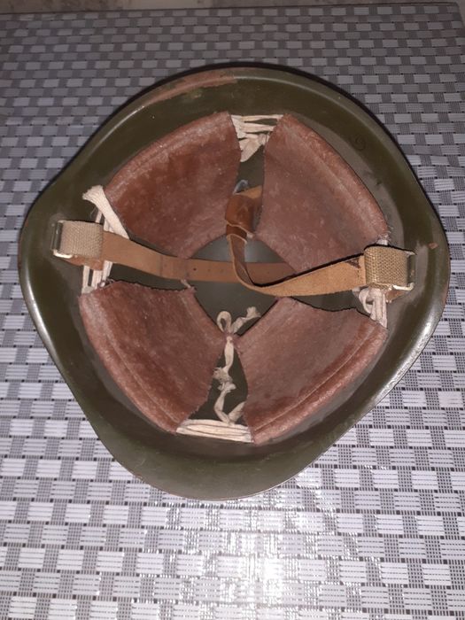 Продам шлем, каска.