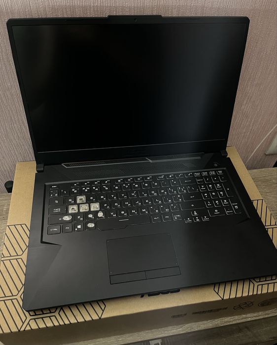 Ноутбук ASUS TUF Gaming A17 FA706IH-H7014 на запчасти/ремонт