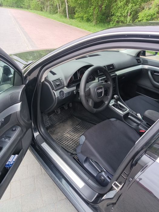 Sprzedam ładne Audi A4 B7. 2.0 benzyna  2005 r