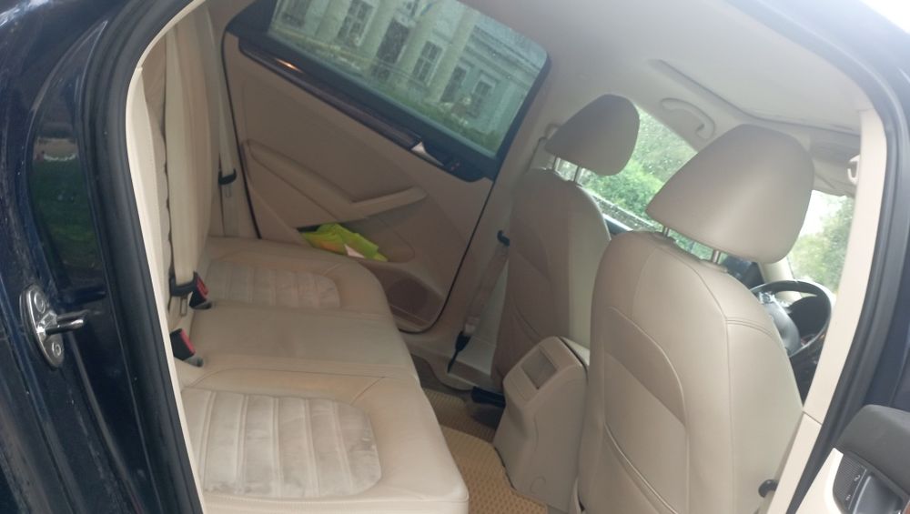 Пасажирські перевезення по Україні та за кордон.