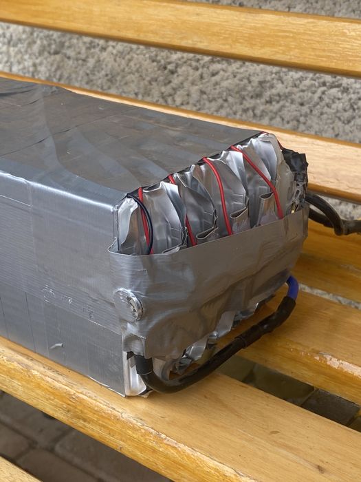 Акумулятор 37V61AH