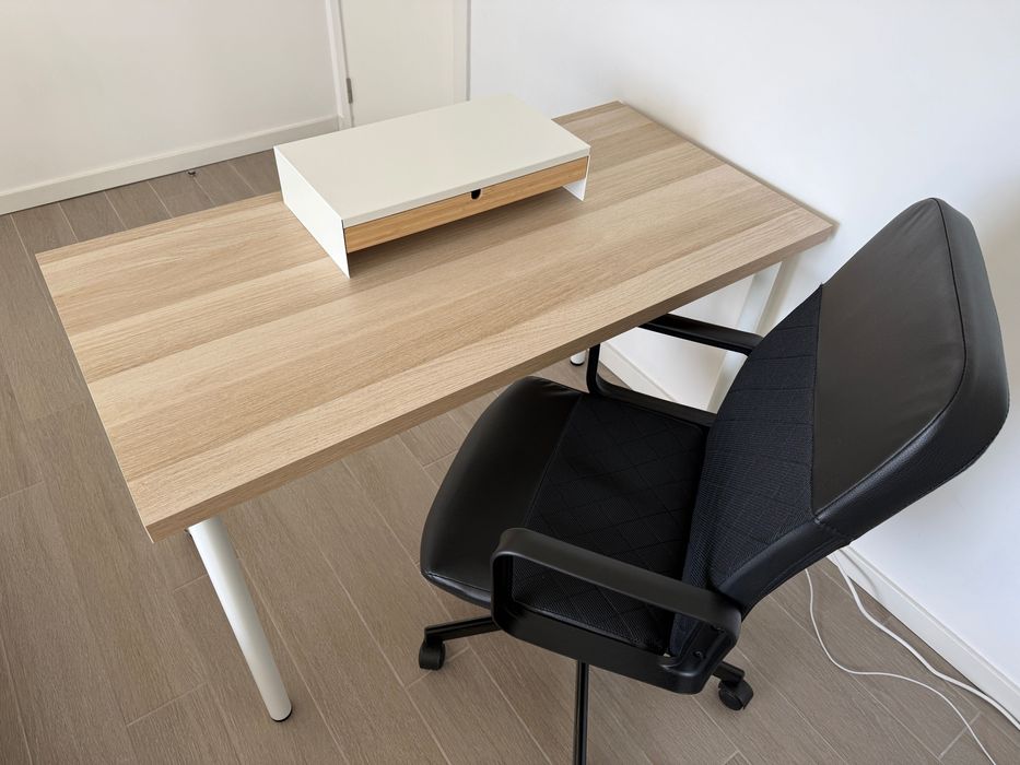 Set de home office para venda — Pêra (Algarve)