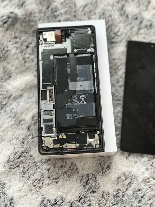 Google Pixel 6 на запчасти или под ремонт