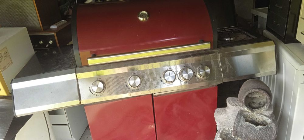 grill   firmowy jak nowy kompletny okazja